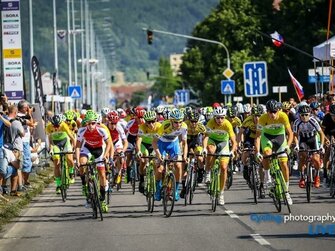 dodánie led obrazoviek,stage,pódium a ozvučenie trate.