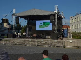 Prenájom led obrazovky v Nitre a video služby pre live stream. Prenájom led obrazovky v Nitre a video služby pre live stream.