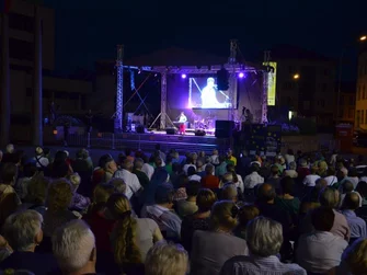 Prenájom led obrazovky v Nitre a video služby pre live stream. Prenájom led obrazovky v Nitre a video služby pre live stream.