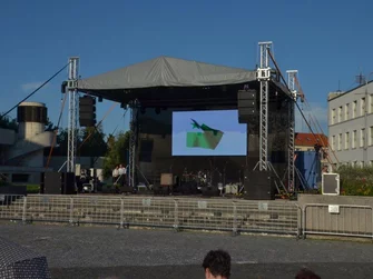 Prenájom led obrazovky v Nitre a video služby pre live stream. Prenájom led obrazovky v Nitre a video služby pre live stream.
