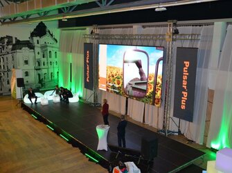 Professional rental services for LED SCREENS, Laser Shows, Lights, SoundLed obrazovka 3,9mm určená na prezentačné účely,rozmer 6,5X3,5m a reklamné pásy 1,2X4,5m.