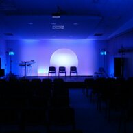 Realizácia ozvučenia,osvetlenia a stavby pódia|pre populárnu reláciu PARTIČKA