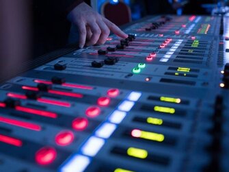 Rent SOUNDCRAFT VI 3000 Slovakia