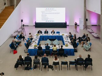 Tlmočnícka technika prenájom,konferenčná technika Bratislava,Stretnutie ministrov zodpovedných za kultúru krajín Vyšehradskej štvorky; Bratislava.