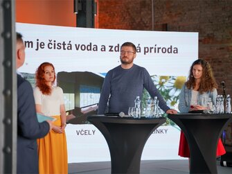 Až 8 kamerový záznam s možnosťou online streamingu na internet využijete pri podujatiach, ako semináre, workshopy, školenia, športové podujatia