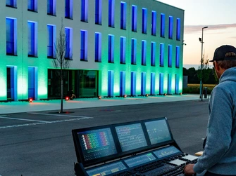 Bezdrôtový PixelBar od spoločnosti Astera je