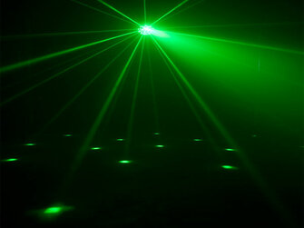 DJ svetlá na párty