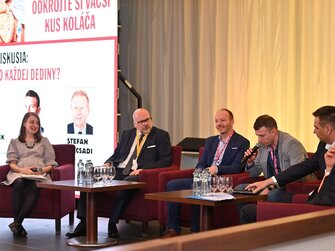 Konferenčná technika je využívaná hlavne pri medzinárodných kongresoch, meetingoch a konferenciách