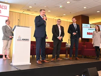 Konferenčná technika je využívaná hlavne pri medzinárodných kongresoch, meetingoch a konferenciách