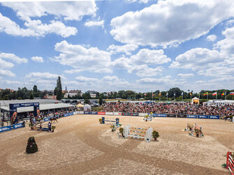 led obrazovka pronájem CZ,EQUINE SPORT CENTER OLOMOUC Světový parkur v Olomouci!