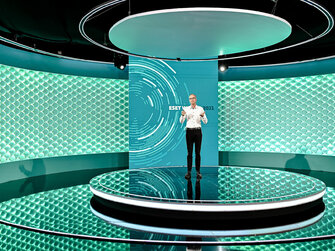 live stream štúdio ESET Virtual,ONLINE, Livestream Studio MLV,Livestream and Vimeo Premium