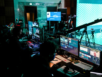 live stream štúdio ESET Virtual,ONLINE, Livestream Studio MLV,Livestream and Vimeo Premium