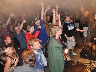osvetlenie na koncert,led obrazovka Zlaté Moravce