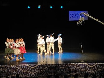 Ozvučenie prenájom,led obrazovky prenájom,pódium prenájom,ozvučenie detský folklórny súbor