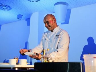 PARILLA SOUND ozvučenie,osvetlenie,pódiá,filmovanie,konferenčná technika live cooking show
