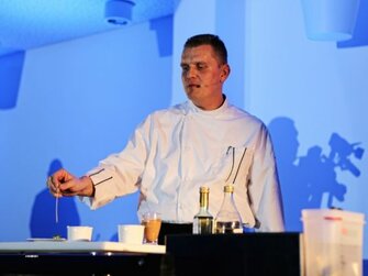 PARILLA SOUND ozvučenie,osvetlenie,pódiá,filmovanie,konferenčná technika live cooking show