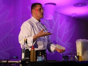 PARILLA SOUND ozvučenie,osvetlenie,pódiá,filmovanie,konferenčná technika live cooking show