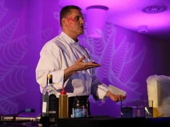 PARILLA SOUND ozvučenie,osvetlenie,pódiá,filmovanie,konferenčná technika live cooking show