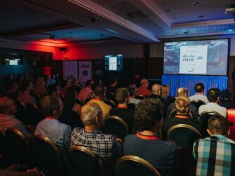 Parillasound - providing sound, light, conference systems Konferenčná technika a svetelná technika na HackerFest Slovakia