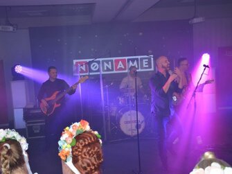 Prenajímame značkové pódia v Bratislave. Na módnu show, koncert, konferenciu alebo párty.