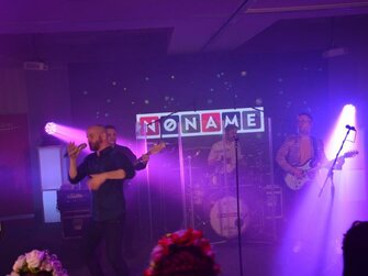 Prenajímame značkové pódia v Bratislave. Na módnu show, koncert, konferenciu alebo párty.