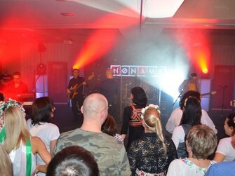 Prenajímame značkové pódia v Bratislave. Na módnu show, koncert, konferenciu alebo párty.