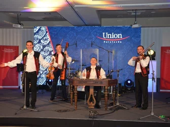 Prenajímame značkové pódia v Bratislave. Na módnu show, koncert, konferenciu alebo párty.