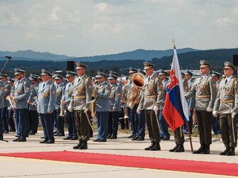 Prenájom LED obrazovky s kompletným servisom a obsluhou veľkoplošných LED obrazoviek pre rôzne podujatia a akcie aj s inštaláciou.