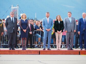 Prenájom LED obrazovky s kompletným servisom a obsluhou veľkoplošných LED obrazoviek pre rôzne podujatia a akcie aj s inštaláciou.