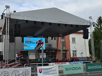 prenájom stage a pódium 12x10m