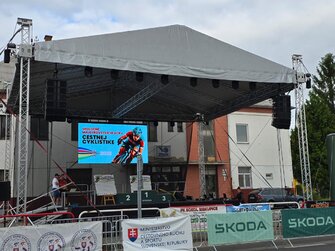 prenájom stage a pódium 12x10m