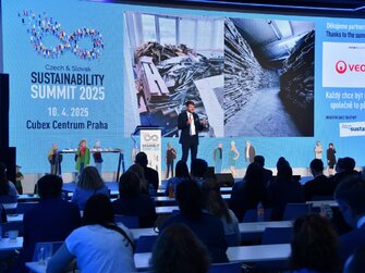 Pronájem velkoplošných LED obrazovek pro běžné, ale i velké konference různých velikostí a kreativních řešení. PRAHA CZ