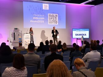 Pronájem velkoplošných LED obrazovek pro běžné, ale i velké konference různých velikostí a kreativních řešení. PRAHA CZ