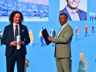 Pronájem velkoplošných LED obrazovek pro běžné, ale i velké konference různých velikostí a kreativních řešení. PRAHA CZ
