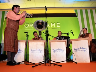 Realizovali sme ozvučenie ,osvetlenie pre Galavečer pre spoločnosť ORIFLAME