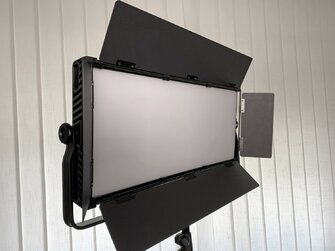 Štúdiové svetlá SL-L900DAT je 150W LED soft svetlo