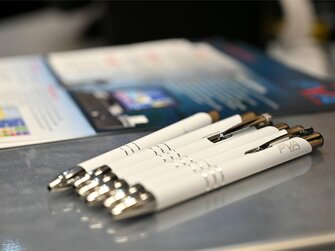 Technické zabezpečenie led obrazovka,prenájom AV techniky,prenájom tlmočníckej techniky.