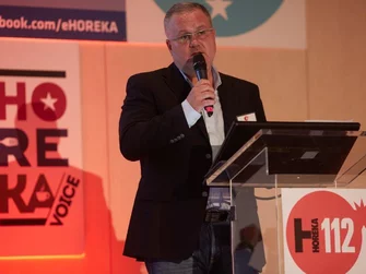 Tlmočnícka a konferenčná technika,tlmočnícke kabíny prenájom.