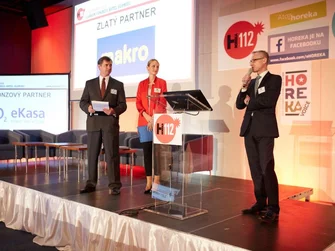 Tlmočnícka a konferenčná technika,tlmočnícke kabíny prenájom.